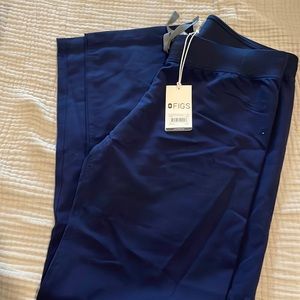NWT FIGS navy scrub bottoms